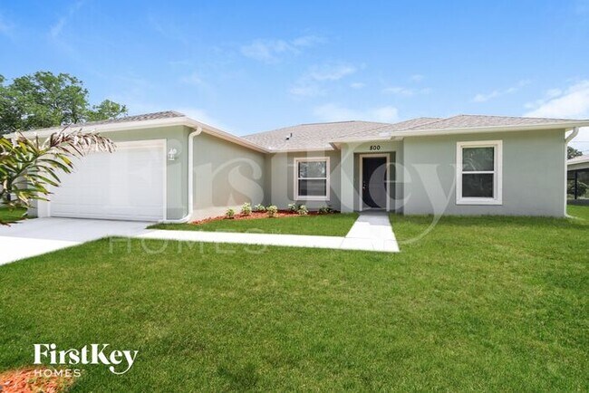 800 August St SE in Palm Bay, FL - Building Photo - Building Photo