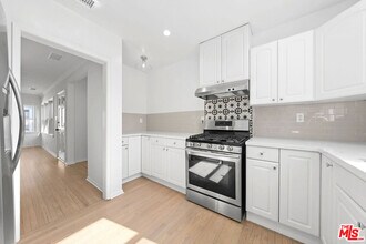 11347 Cashmere St in Los Angeles, CA - Building Photo - Building Photo