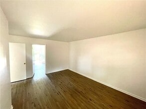 2914 Skyland Dr NE in Chamblee, GA - Building Photo - Building Photo