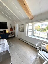 800 S 6th St in Lindenhurst, NY - Foto de edificio - Building Photo