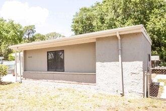 9248 83rd St N in Seminole, FL - Building Photo - Building Photo