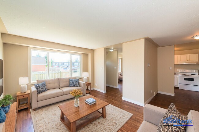 Boardwalk Village III in Edmonton, AB - Building Photo - Building Photo