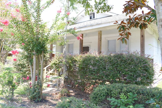 4401 Wrightsville Ave in Wilmington, NC - Foto de edificio - Building Photo