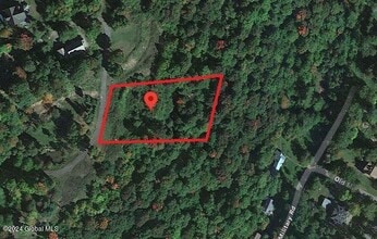 63 Palisade Pky in Saranac Lake, NY - Building Photo - Building Photo