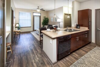 The Edge at Independence Heights in Houston, TX - Building Photo - Building Photo