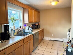 14 Mt Vernon St in Malden, MA - Building Photo - Building Photo