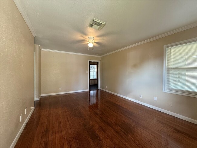 1401 Pugh Dr in Galena Park, TX - Building Photo - Building Photo