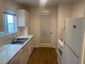 238 Fair Oaks Ave in South Pasadena, CA - Building Photo - Building Photo