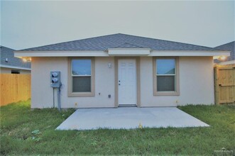 709 Cathedral Hl in Edinburg, TX - Building Photo - Building Photo