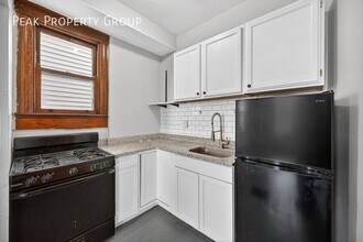 2339 Rohs St in Cincinnati, OH - Building Photo - Building Photo