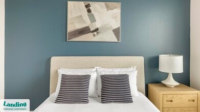 3501 Ross Ave, Unit 3033 in Dallas, TX - Building Photo - Building Photo