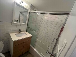62-60-62-99 99th St in Forest Hills, NY - Building Photo - Building Photo