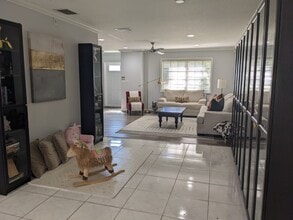 90 SW 5th Ave in Boca Raton, FL - Building Photo - Building Photo