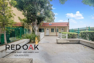 5107 Passons Blvd, Unit 110 in Pico Rivera, CA - Foto de edificio - Building Photo