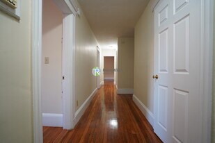 146 Chiswick Rd in Boston, MA - Building Photo