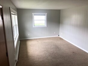 719 E Monroe St in Herrin, IL - Building Photo - Building Photo