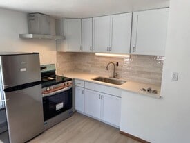 969 Gail Ave in Neenah, WI - Building Photo