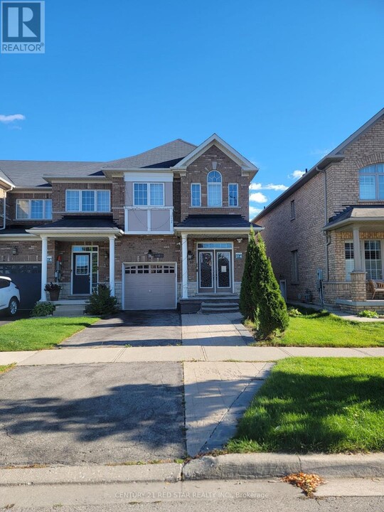 10 Seedland Cres in Brampton, ON - Building Photo