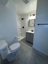 899 Kingfisher Rd-Unit -Unit B in Erda, UT - Building Photo - Building Photo