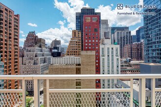 279 E 44th St in New York, NY - Building Photo - Building Photo