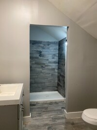 3011 Glenmore Ave photo'