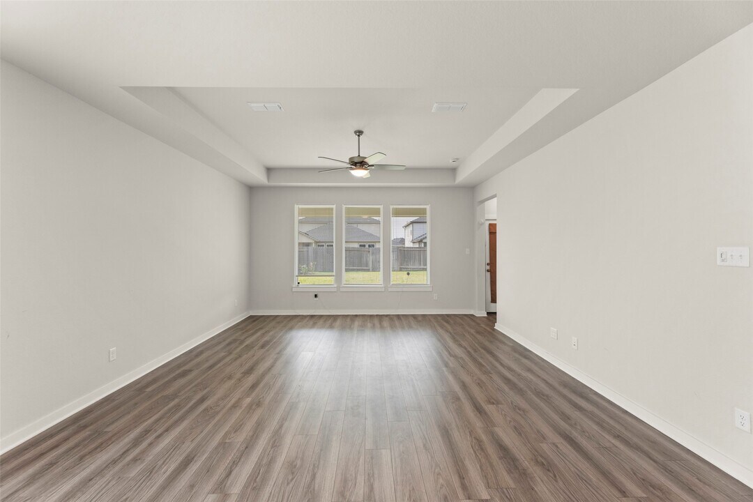 21811 Lime Moss Ln in Cypress, TX - Building Photo