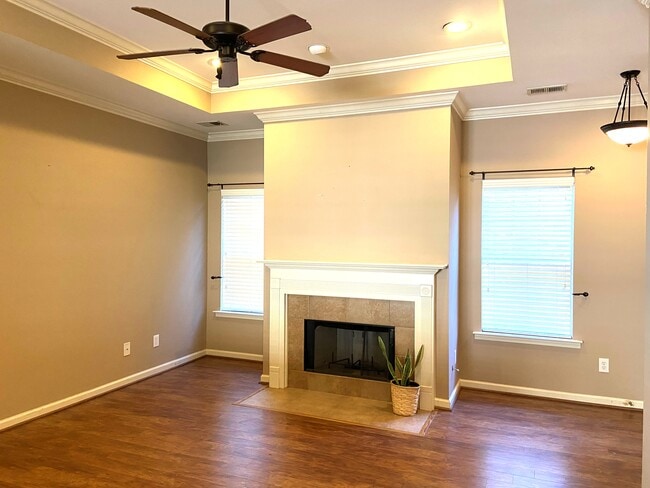 422 Holland Lakes Dr N in Pelham, AL - Building Photo - Building Photo