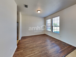 518 Indian Paintbrush in Fate, TX - Building Photo - Building Photo