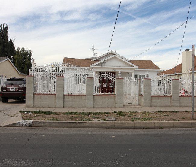 1161 N Alexandria Ave in Los Angeles, CA - Building Photo - Building Photo