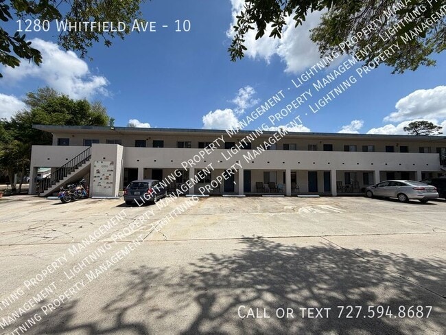 1280 Whitfield Ave in Sarasota, FL - Foto de edificio - Building Photo