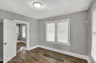 1431 W 26th St in Jacksonville, FL - Building Photo - Building Photo