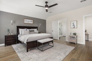 13709 Gaff Rig Dr in Santa Fe, TX - Building Photo