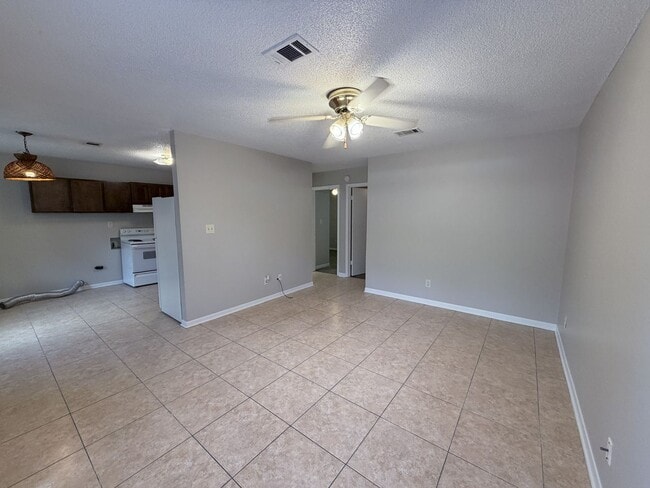 6188 Woodlands Dr in Milton, FL - Building Photo - Building Photo