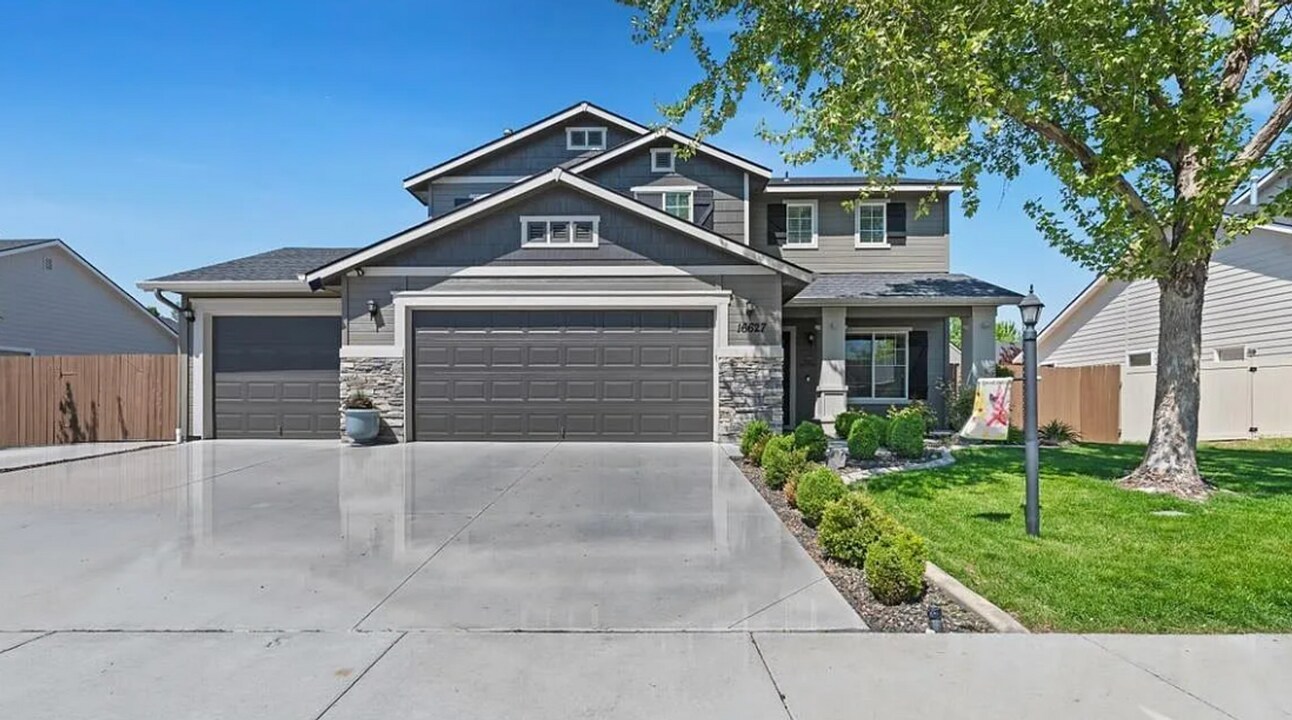 16627 N Fielding Way in Nampa, ID - Building Photo