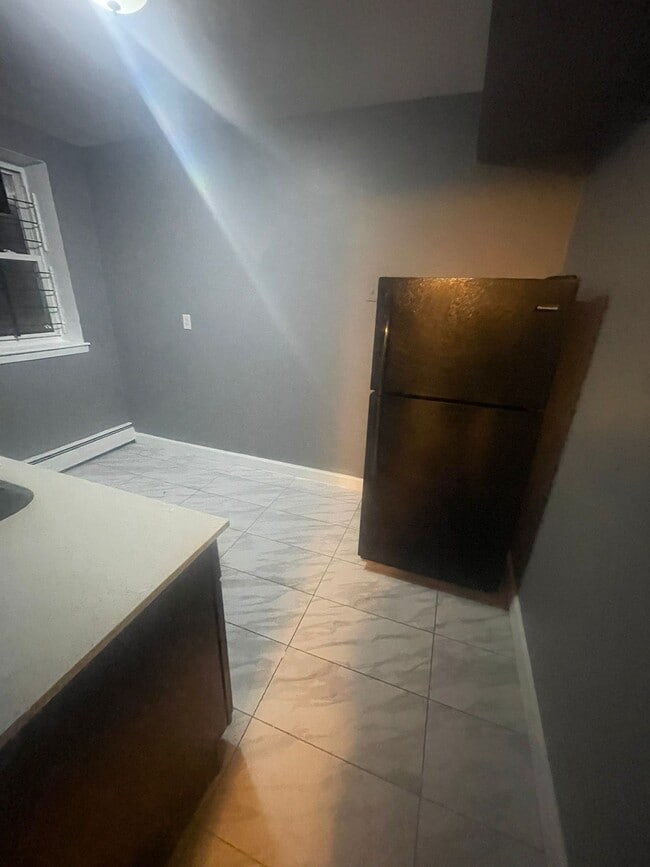 111 Lincoln Ave, Unit 23C in Newark, NJ - Building Photo - Building Photo