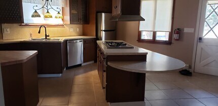301 N 1st Ave, Unit 301 in Manville, NJ - Building Photo - Building Photo
