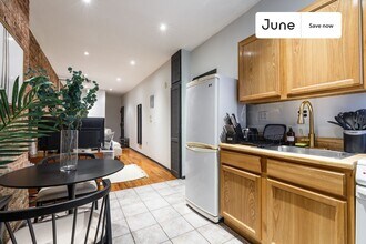 1626 Second Avenue in New York, NY - Building Photo - Building Photo