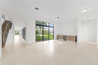 16680 Botaniko Dr N in Weston, FL - Building Photo - Building Photo