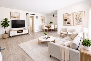 6433 Shirley Ave, Unit #7 in Los Angeles, CA - Building Photo