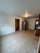 9 Division St, Unit 3R in Worcester, MA - Foto de edificio - Building Photo