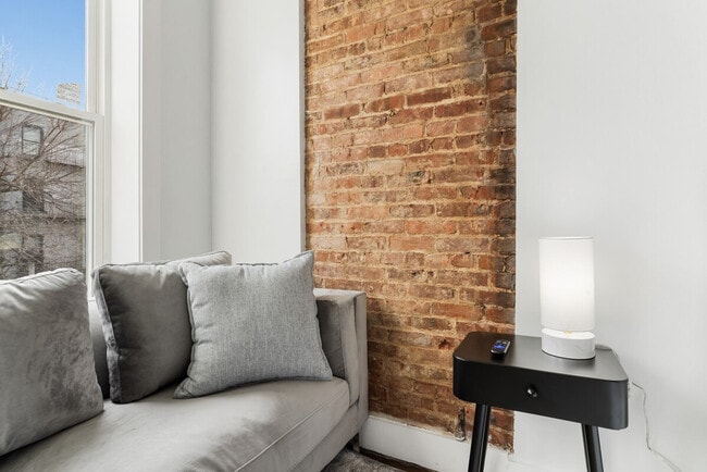 property at 716 Madison St