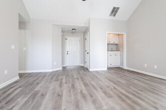 11468 Vinea Way in Hampton, GA - Foto de edificio - Building Photo