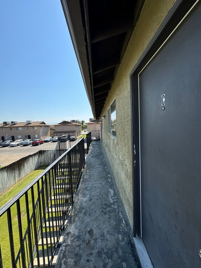 3601 Micheli Ct in Bakersfield, CA - Building Photo - Building Photo