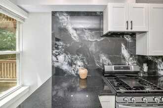 9A Ruthven St in Boston, MA - Building Photo - Building Photo
