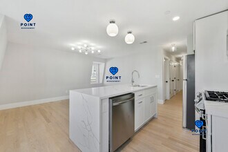 226-228-228 Princeton St, Unit 7 in Boston, MA - Foto de edificio - Building Photo