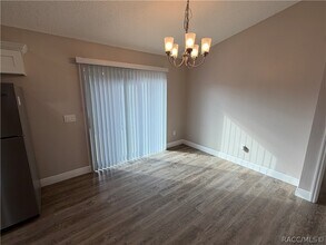 6744 N Waycross Way in Citrus Springs, FL - Building Photo - Building Photo