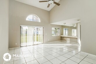 155 Sandalwood Dr in Kissimmee, FL - Foto de edificio - Building Photo