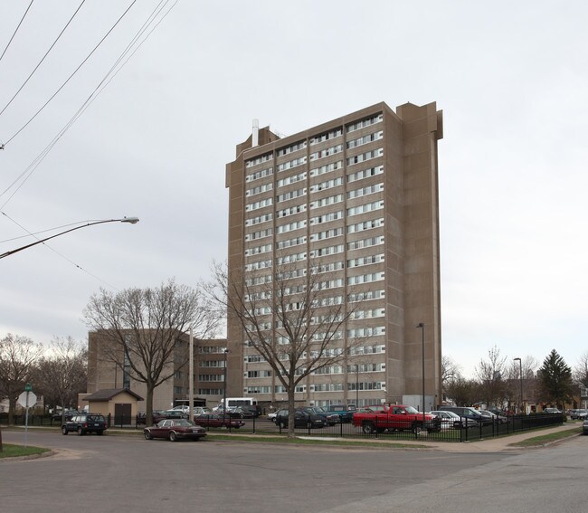 Holland Highrise Apartments in Minneapolis, MN - Building Photo - Building Photo