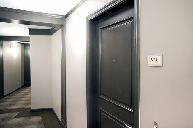 140 S Van Ness Ave, Unit 621 in San Francisco, CA - Building Photo - Building Photo