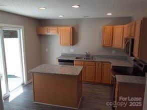 15485 Asterwind Ct in Charlotte, NC - Building Photo - Building Photo